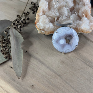 Luna Agate Necklace